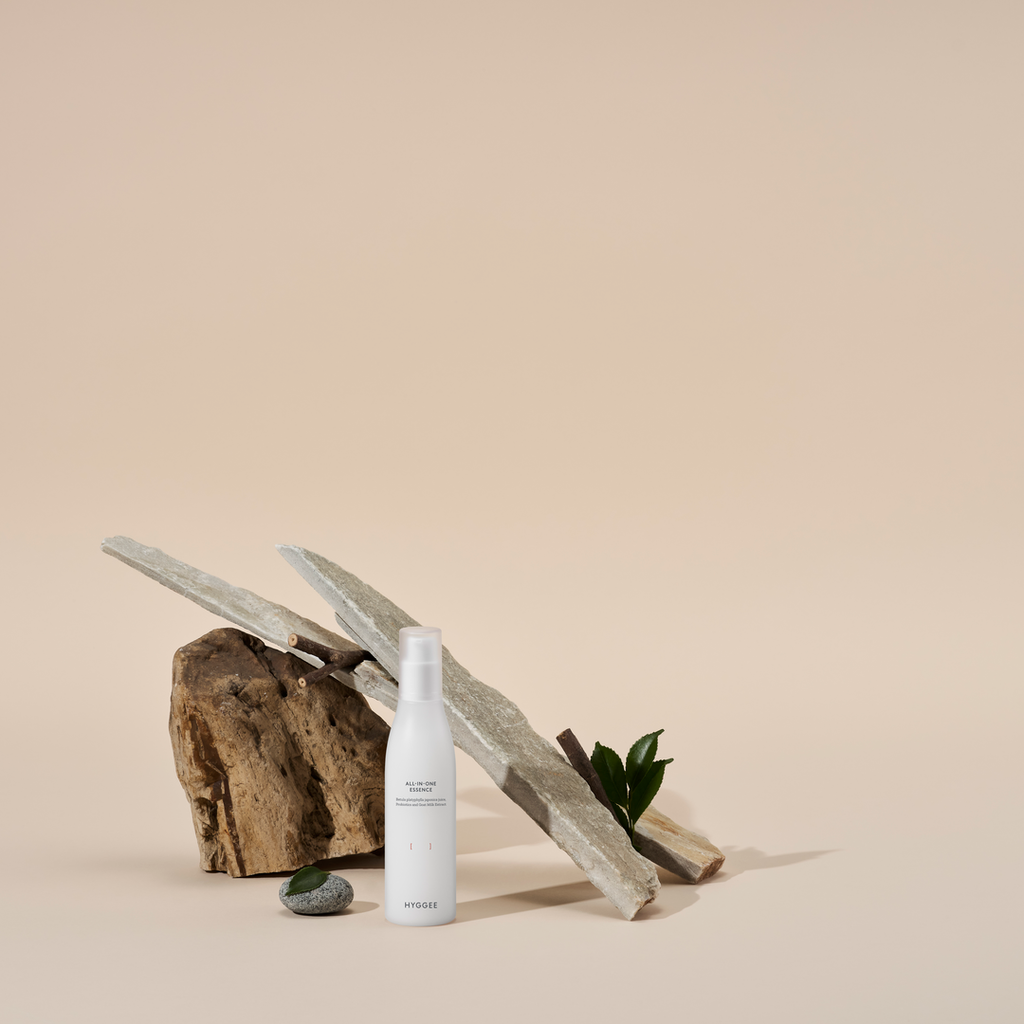 HYGGEE All-In-One Essence 110ml - styled shot